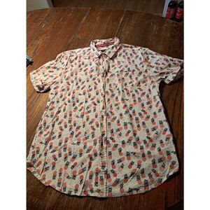 Large One Resolution Clothing Short Sleeve Button Front Pineapple Tropical Shirt